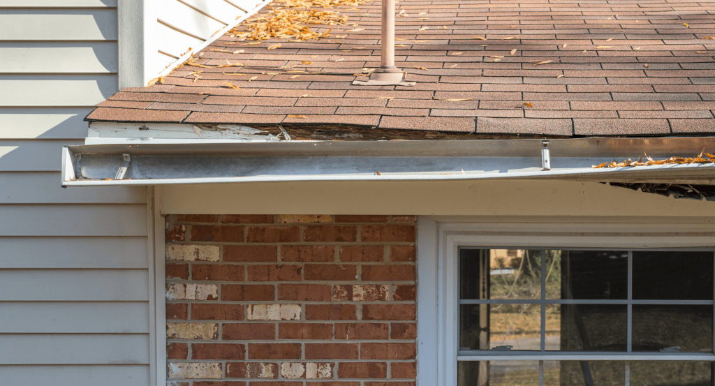 Gutter Troubles A Warning Sign for Roof Replacement